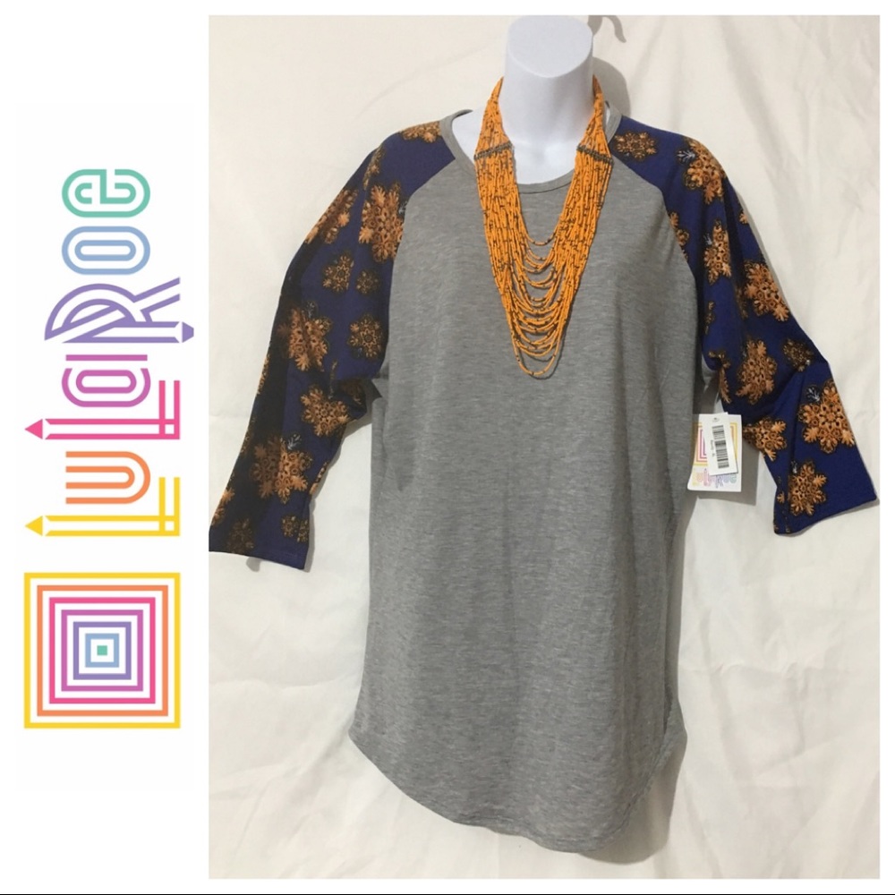 CLASSYCASUAL TEE by RANDY